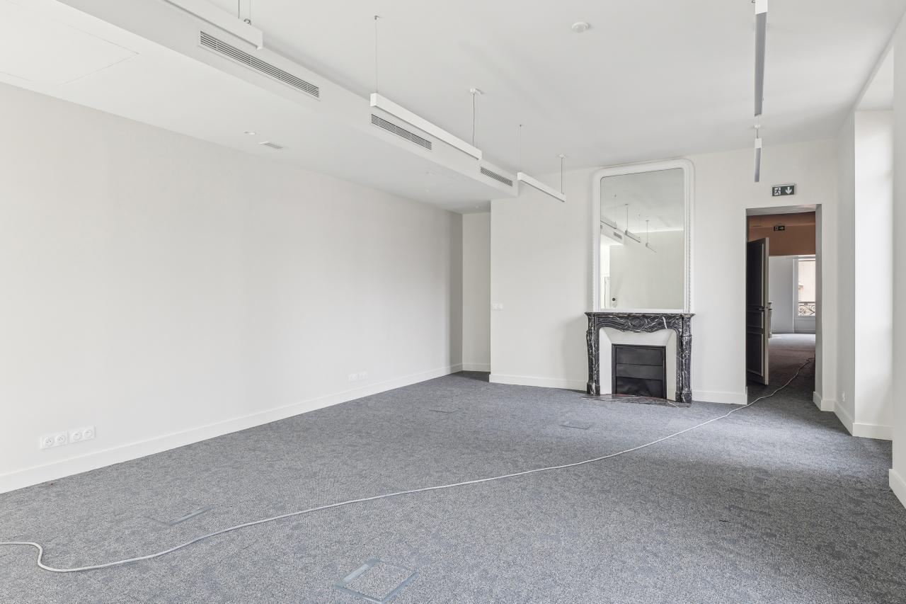 Bureau Paris 169m² Location bureau Paris OLBUR2426194 4